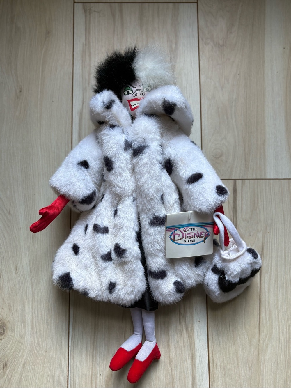 Disney Store Cruella De Vil Rag Doll 18” Plush 101 Dalmatians NWT Rare